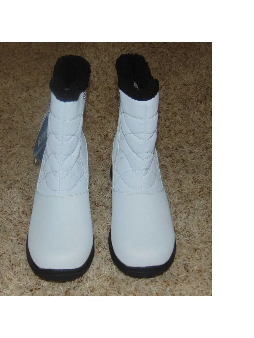 Totes Winter Boots Womens 10 White Waterproof Babbie Syn Upper Lined Padded